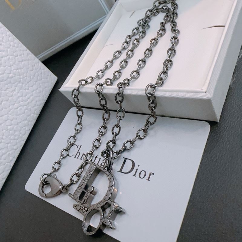 chr1st1an D10r necklaces